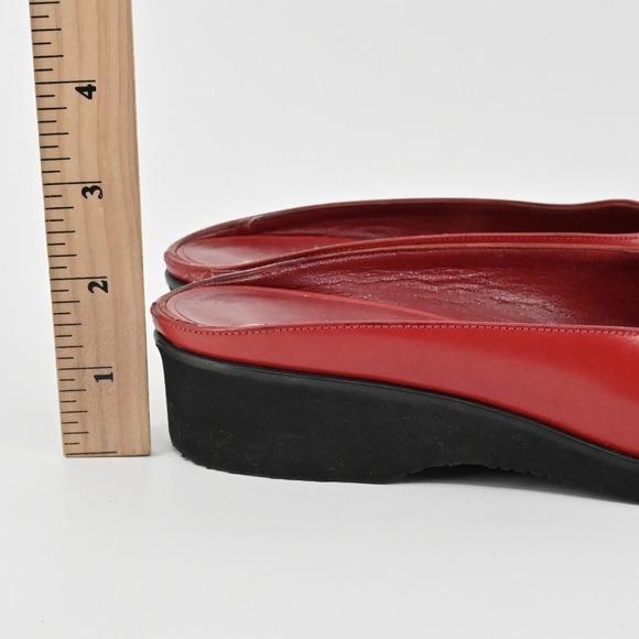 Salvatore Ferragamo Slide Wedges Womens Size 7B Red Logo Open Toe Comfort Preppy - Picture 7 of 11